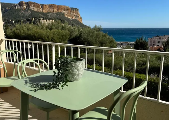 Le Balcon De La Rade