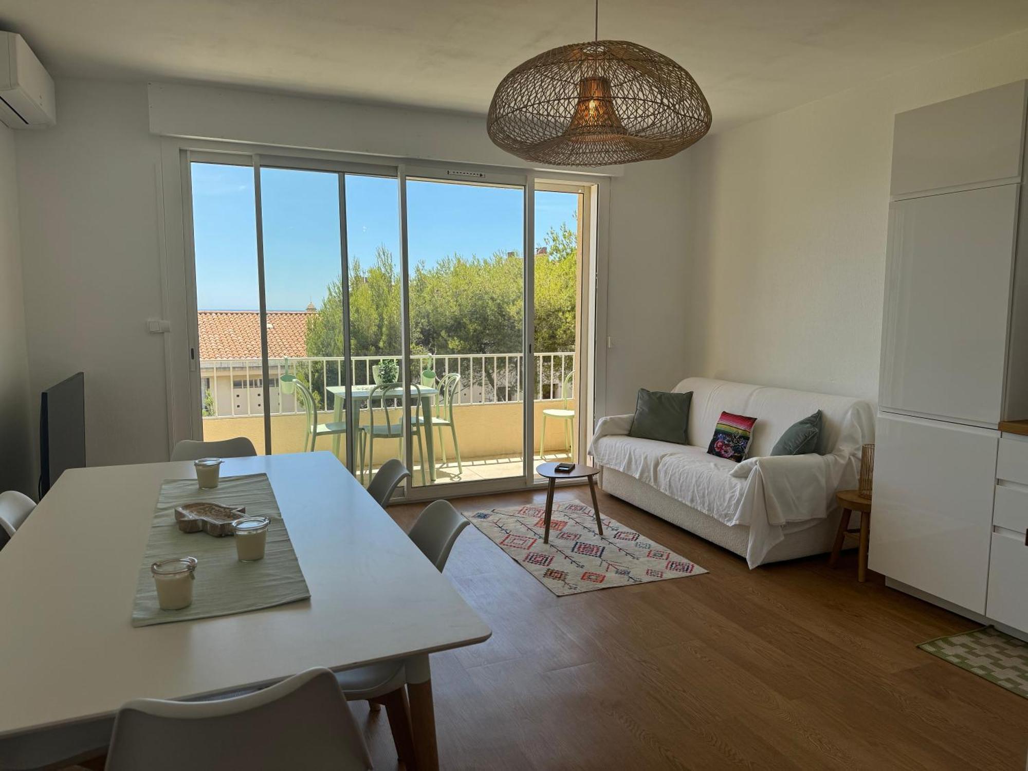 Apartment Le Balcon De La Rade